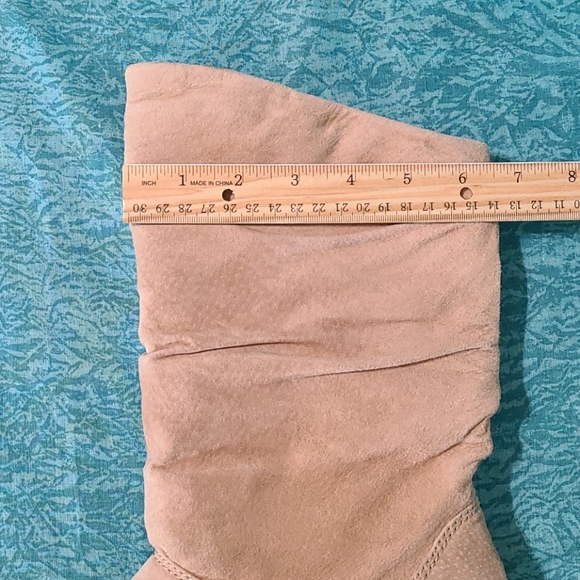VTG Suede Khaki Boots - Picture 15 of 16